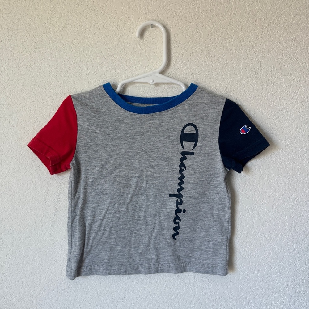 Champion Kids' Gray, Red, and Blue T-Shirt Size 24M Authentic Athleticwear